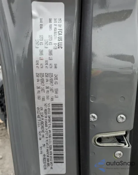 2019 Jeep Cherokee Latitude Plus z USA, uszkodzony, nr VIN 1C4PJMLX8KD483745